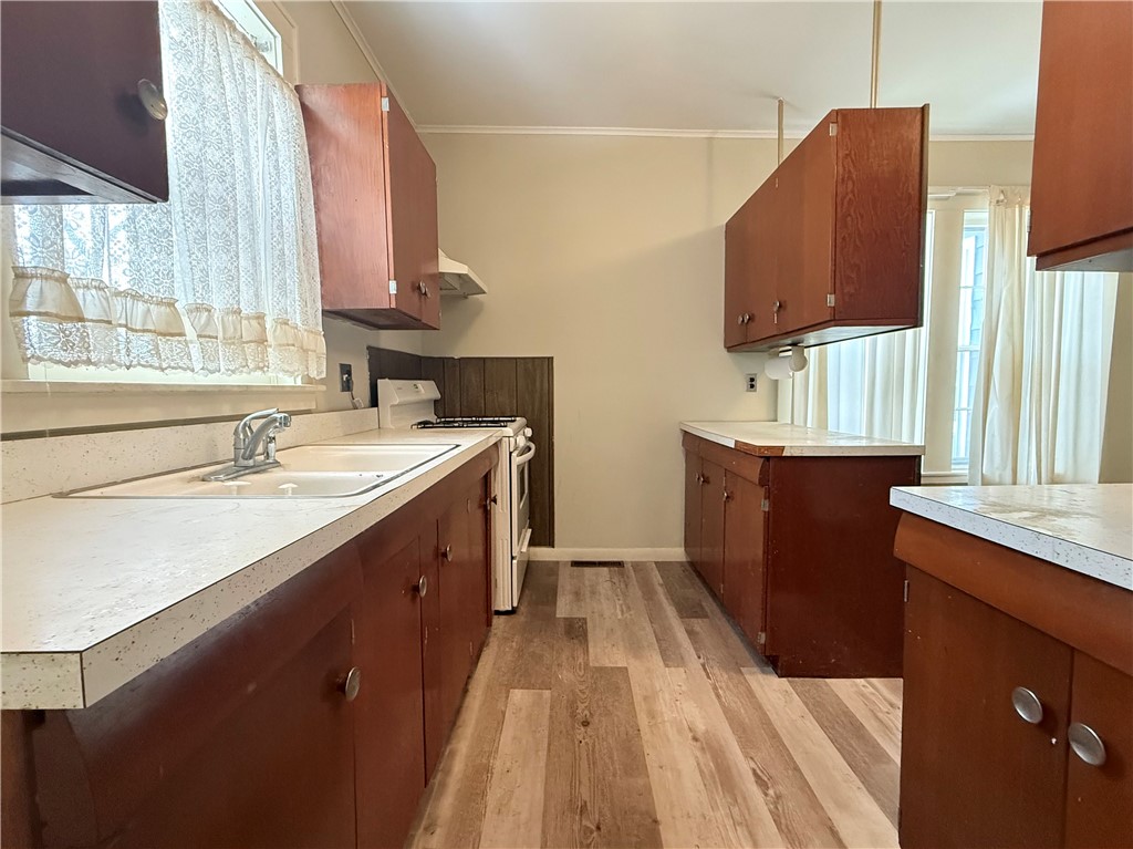 199 Wall Street Corning, NY 14830 - Photo 11 of 17