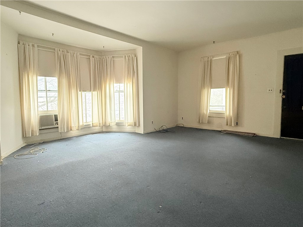 199 Wall Street Corning, NY 14830 - Photo 13 of 17