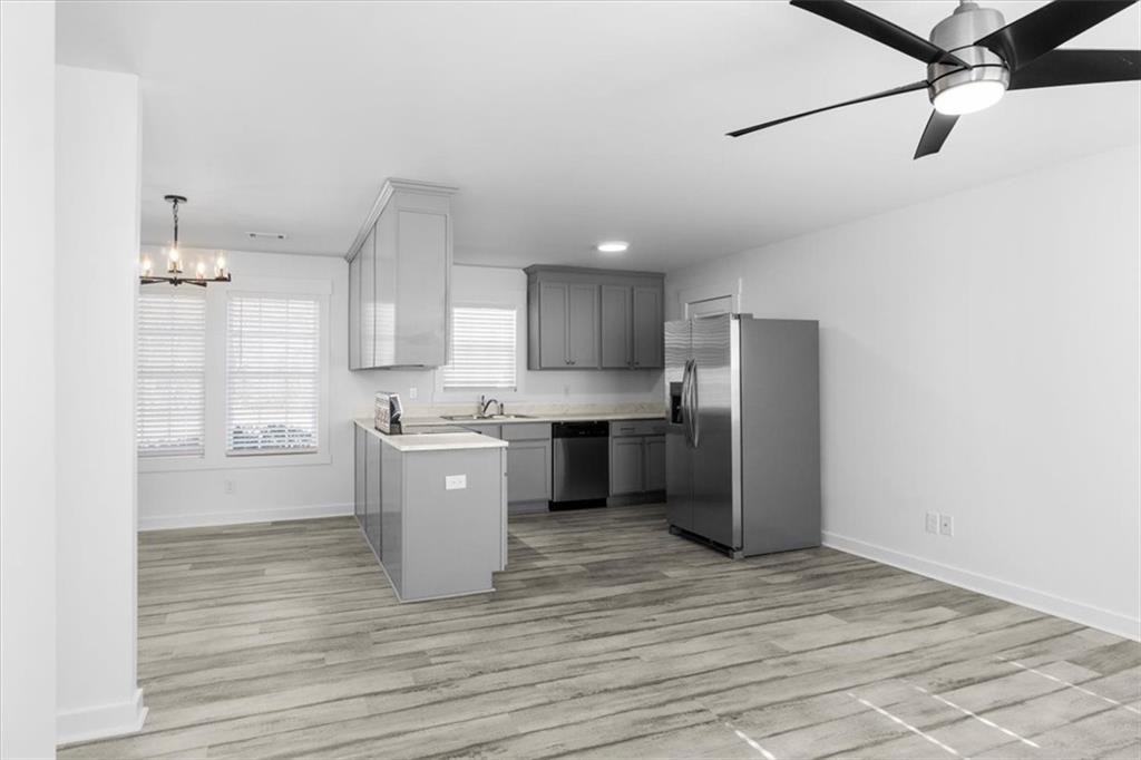 284 Doster Avenue Monroe, GA 30656 - Photo 5 of 39