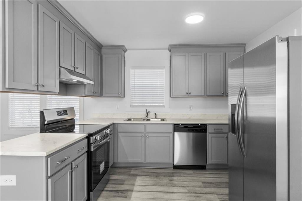 284 Doster Avenue Monroe, GA 30656 - Photo 8 of 39