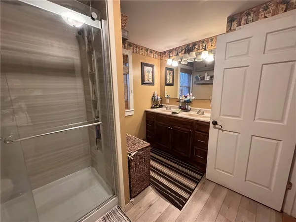 $389,000 | 37 Aldrich Street, West Warwick, RI 02893