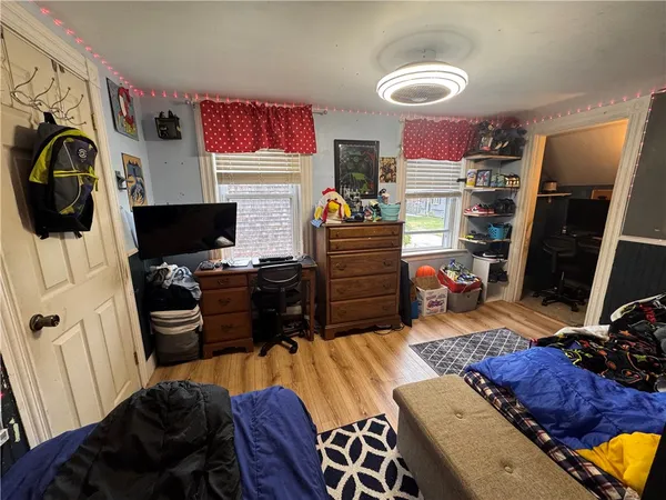 $389,000 | 37 Aldrich Street, West Warwick, RI 02893