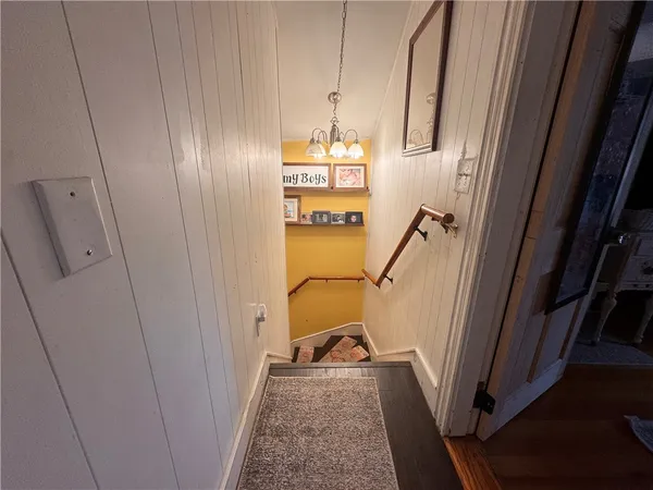 $389,000 | 37 Aldrich Street, West Warwick, RI 02893