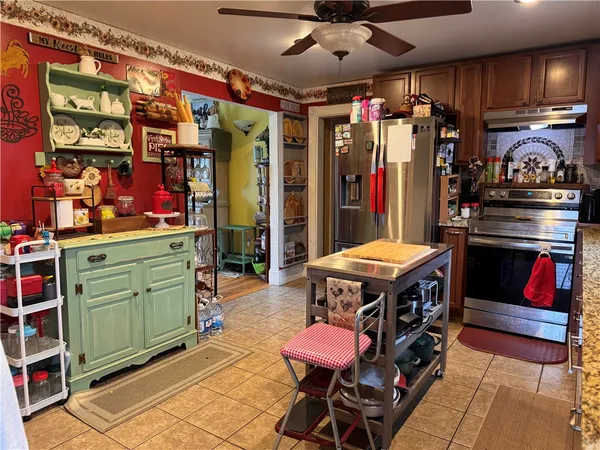 $389,000 | 37 Aldrich Street, West Warwick, RI 02893