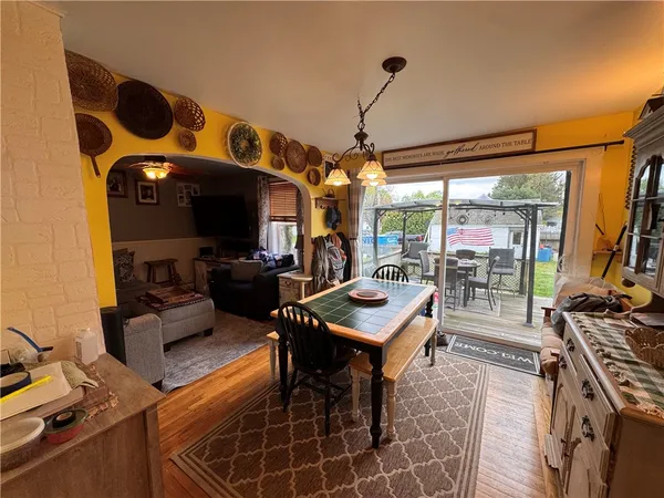 $389,000 | 37 Aldrich Street, West Warwick, RI 02893