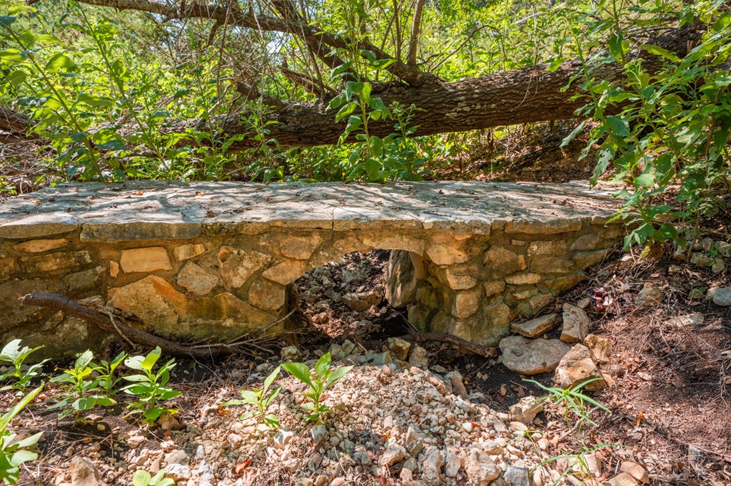 2000 Calcote Road Kerrville, TX 78028 - Photo 77 of 85 Gallery Image 77