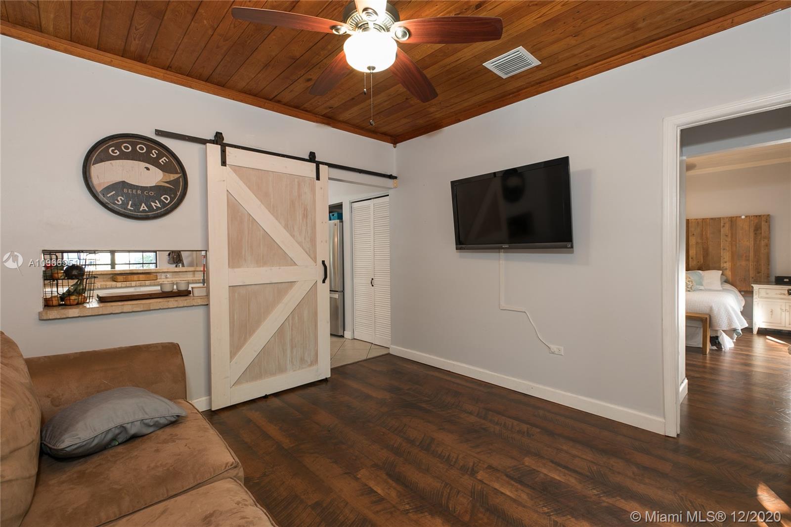 1030 Gibraltar Road Key Largo, FL 33037 - Photo 12 of 28 Gallery Image 12