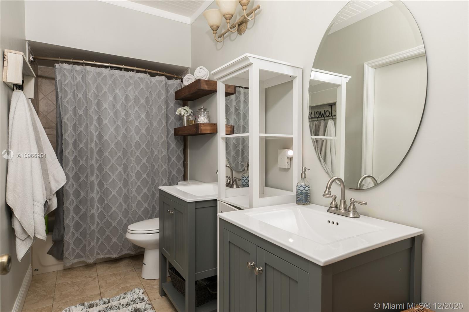 1030 Gibraltar Road Key Largo, FL 33037 - Photo 16 of 28 Gallery Image 16