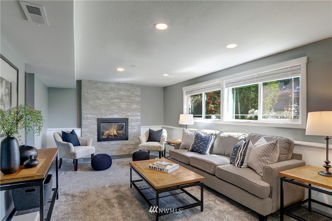 1900 16th Place Southeast Renton, WA 98055 - Photo 17 of 32 Gallery Image 17