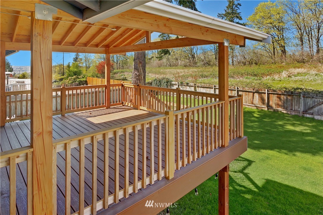 1900 16th Place Southeast Renton, WA 98055 - Photo 25 of 32 Gallery Image 25