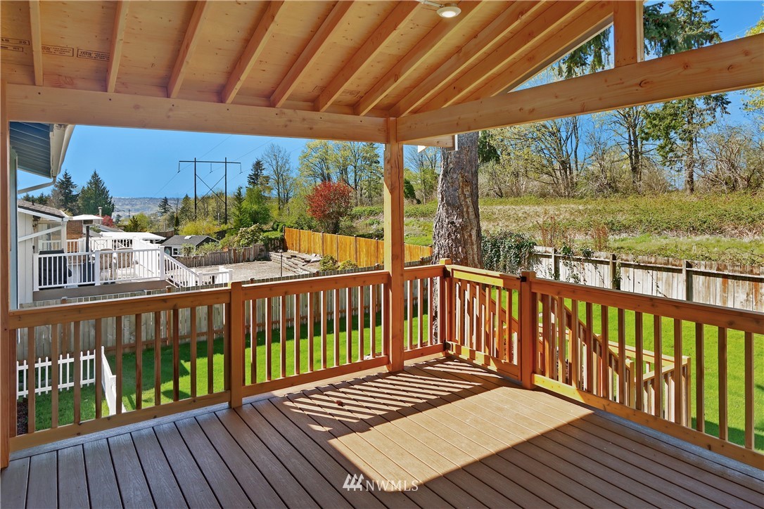 1900 16th Place Southeast Renton, WA 98055 - Photo 26 of 32 Gallery Image 26