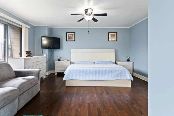 $299,000 | 11 Cour Caravelle, Unit 11, Palos Hills, IL 60465