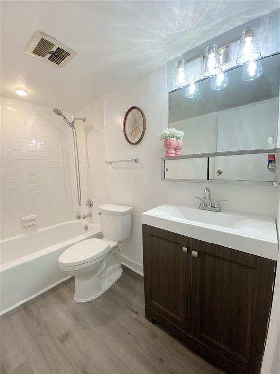 5 Bayard Road, Unit 504 Pittsburgh, PA 15213 - Photo 9 of 20 Gallery Image 9