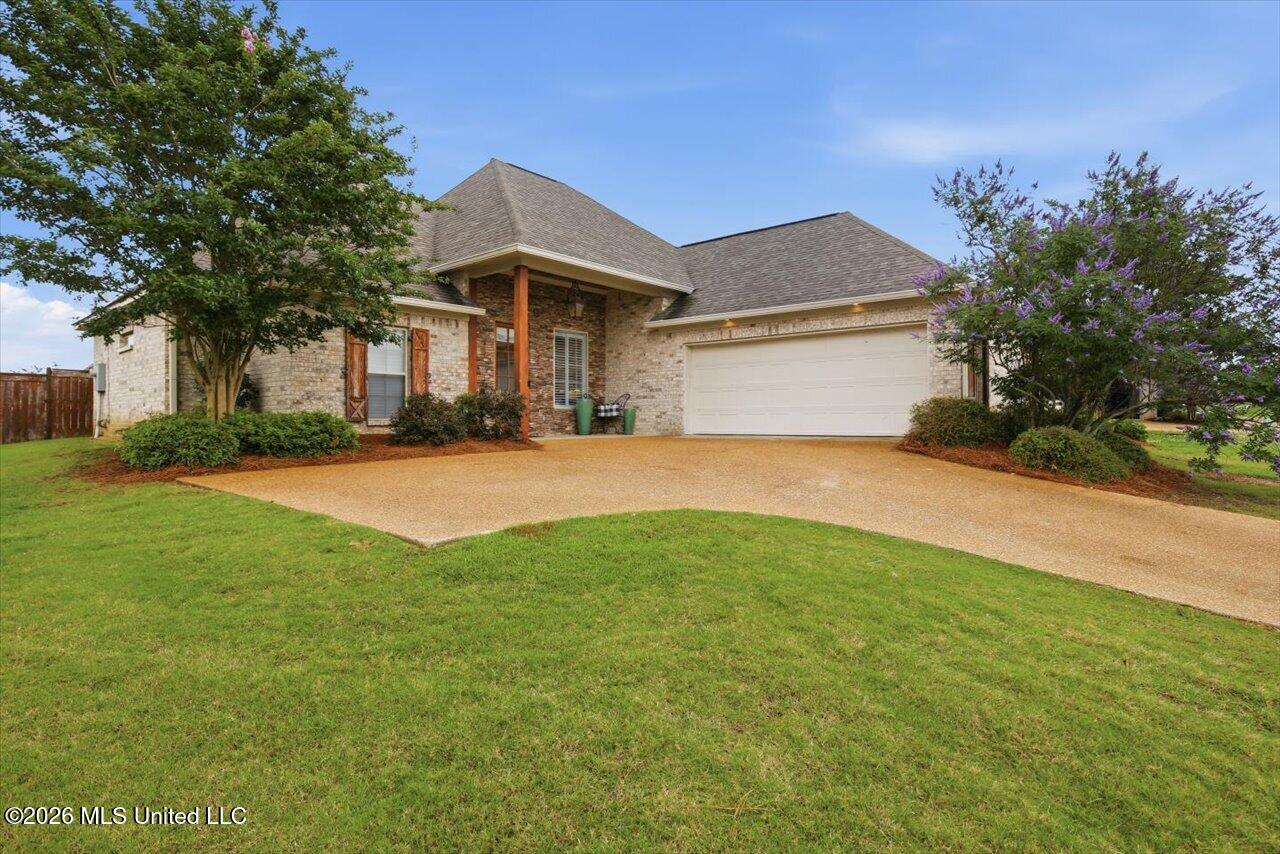 414 Emerald Trail Brandon, MS 39047 - Photo 3 of 40 03-414 Emerald Trail _ Hometoursms.com