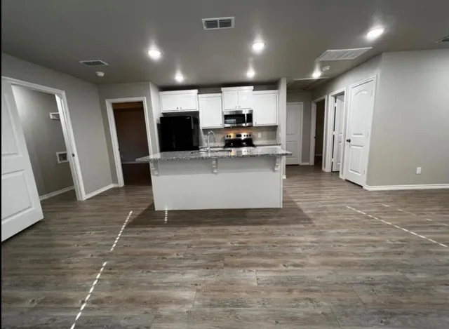 $1,299 | 2632 Hickory Avenue, Lubbock, TX 79404