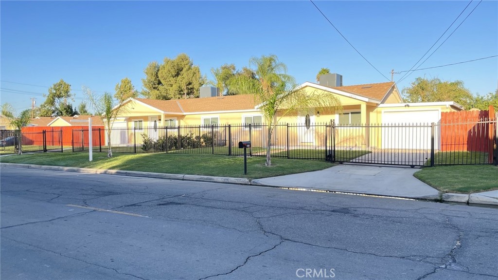 5875-5877 Challen Avenue Riverside, CA 92503 - Photo 2 of 49 Gallery Image 2