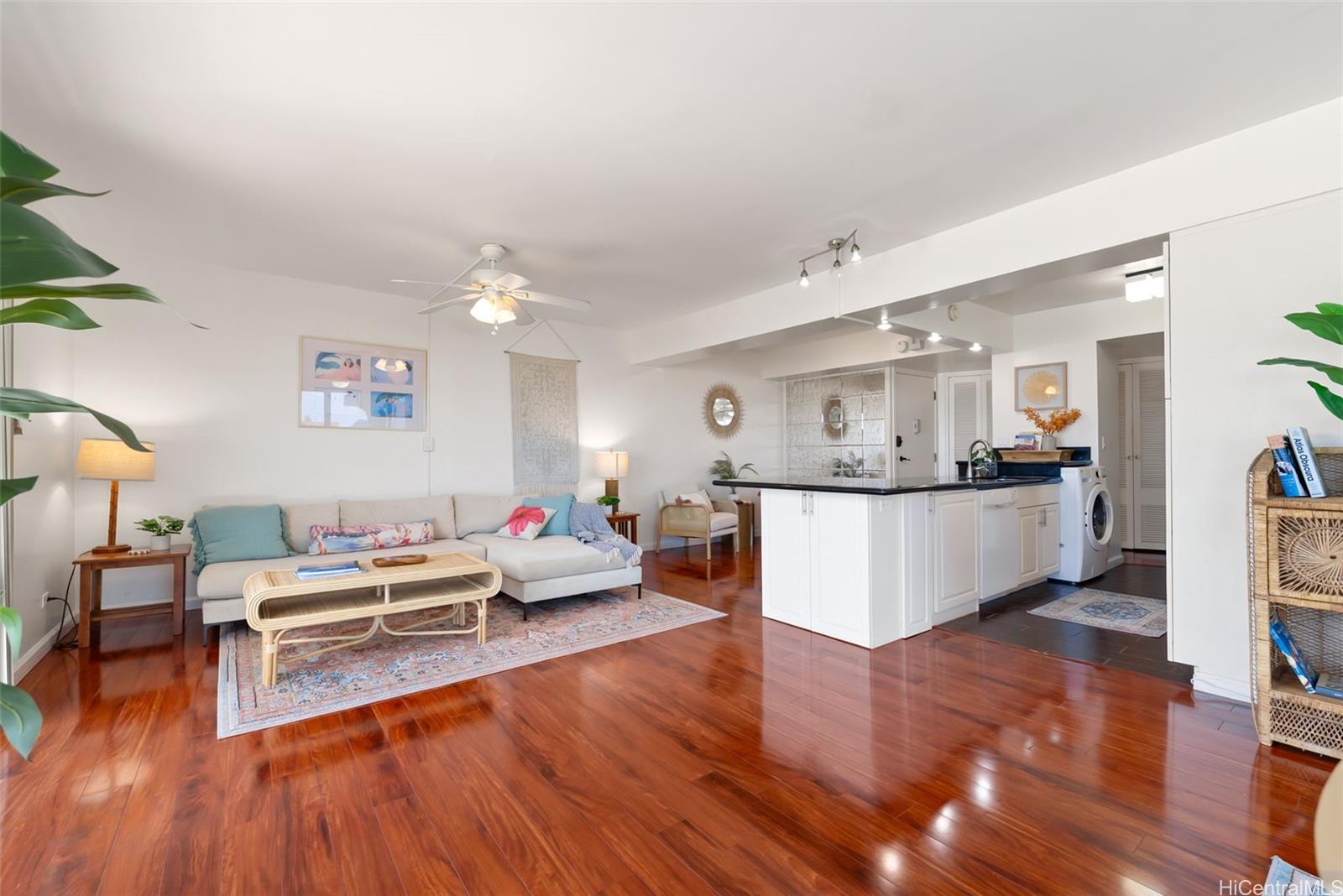 1022 Prospect Street, Unit 902B Honolulu, HI 96822 - Photo 5 of 25