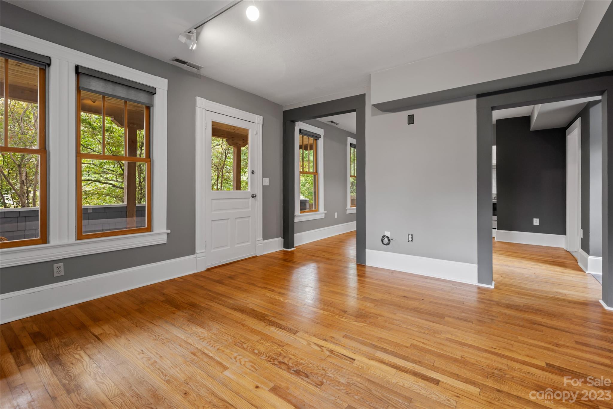 5 Chatham Road Asheville, NC 28804 - Photo 6 of 39 Gallery Image 6