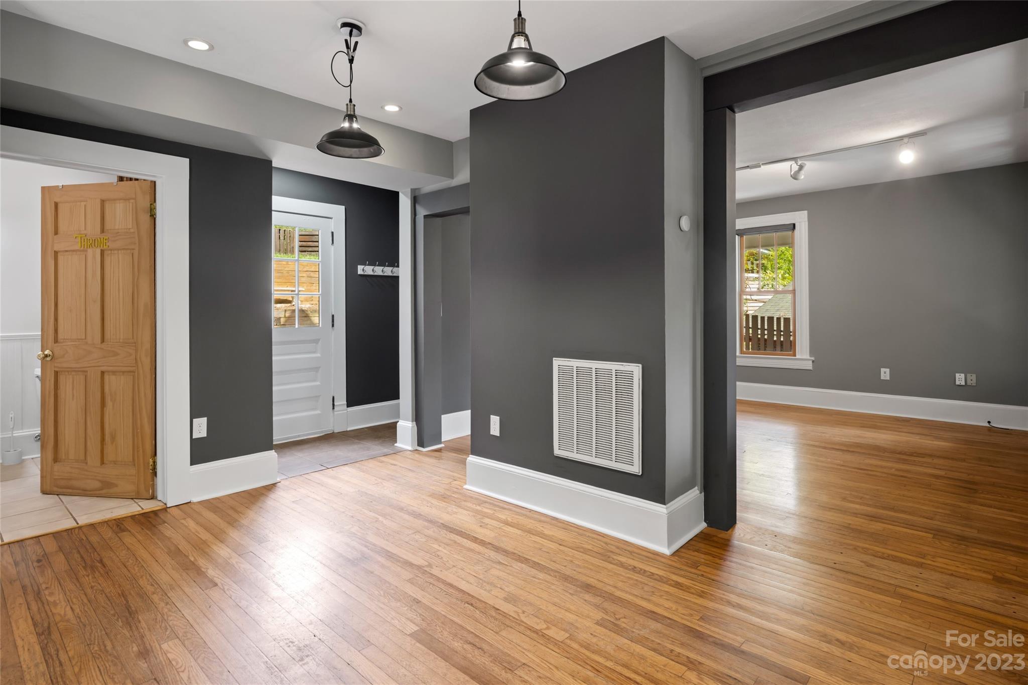 5 Chatham Road Asheville, NC 28804 - Photo 8 of 39 Gallery Image 8
