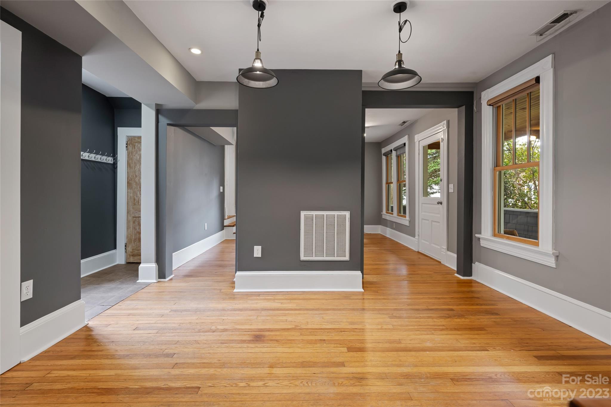 5 Chatham Road Asheville, NC 28804 - Photo 9 of 39 Gallery Image 9