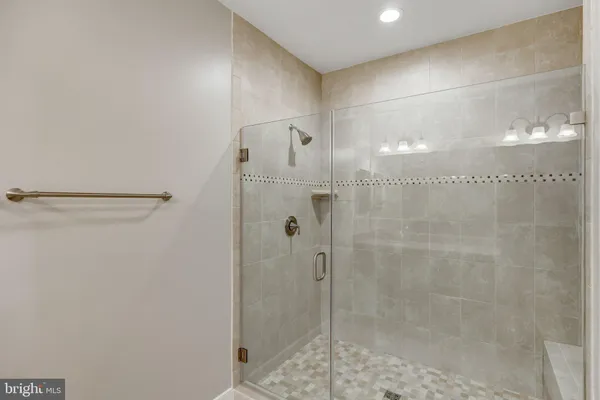 $5,975 | 1905 Richmond Highway, Unit 102, Alexandria, VA 22301