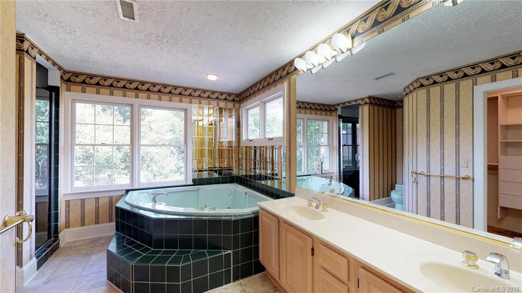 1901 Cortelyou Road Charlotte, NC 28211 - Photo 32 of 36 Gallery Image 32
