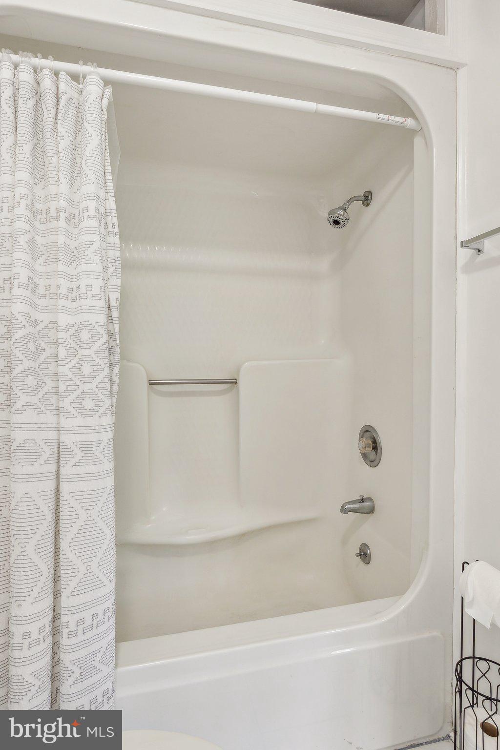 5207 Eugene Avenue Baltimore, MD 21206 - Photo 14 of 36 a bathroom with a shower