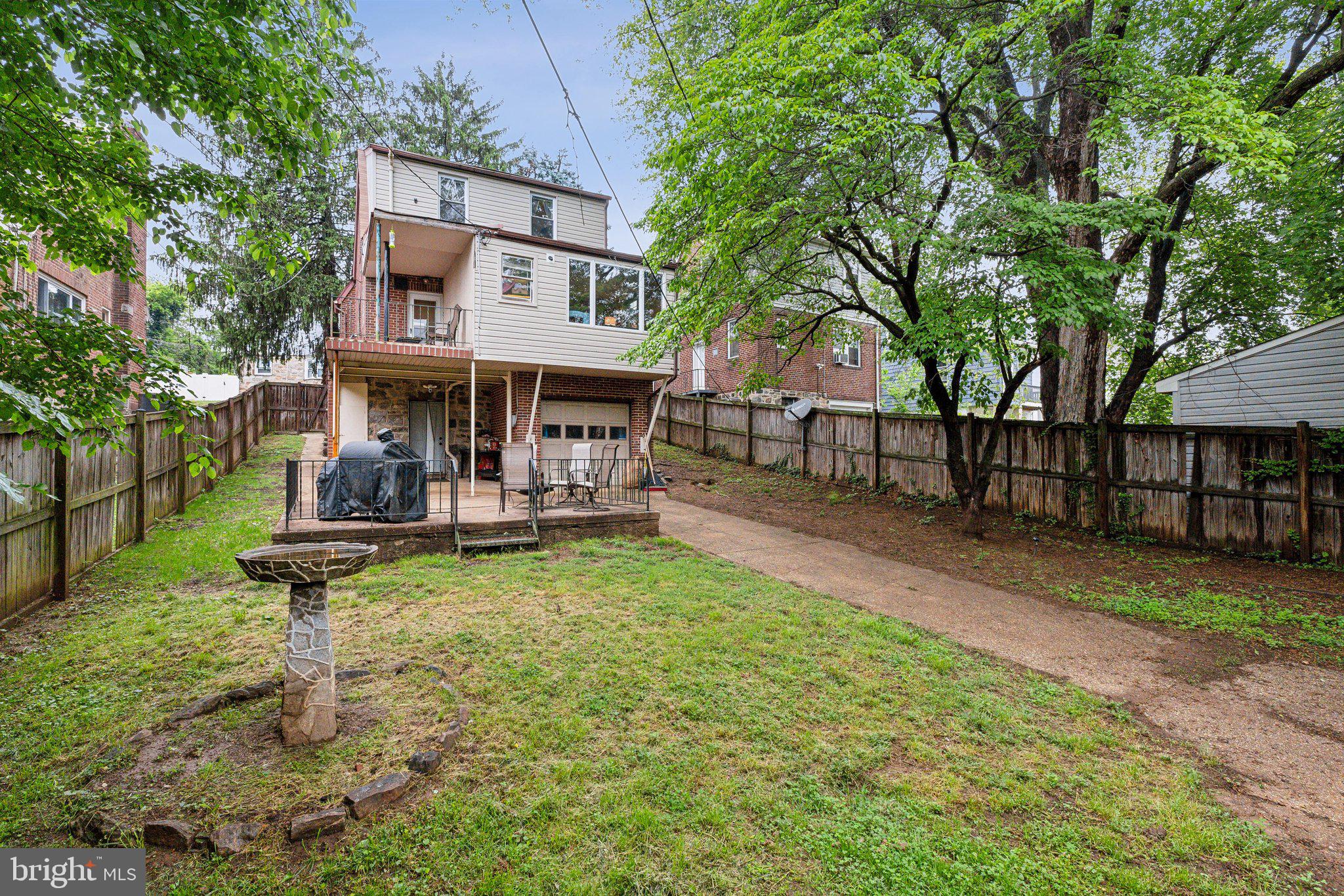 5207 Eugene Avenue Baltimore, MD 21206 - Photo 33 of 36 a view of a house with backyard and sitting area