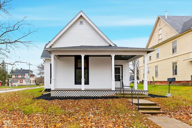 $227,500 | 1059 North Main Street, Frankfort, IN 46041