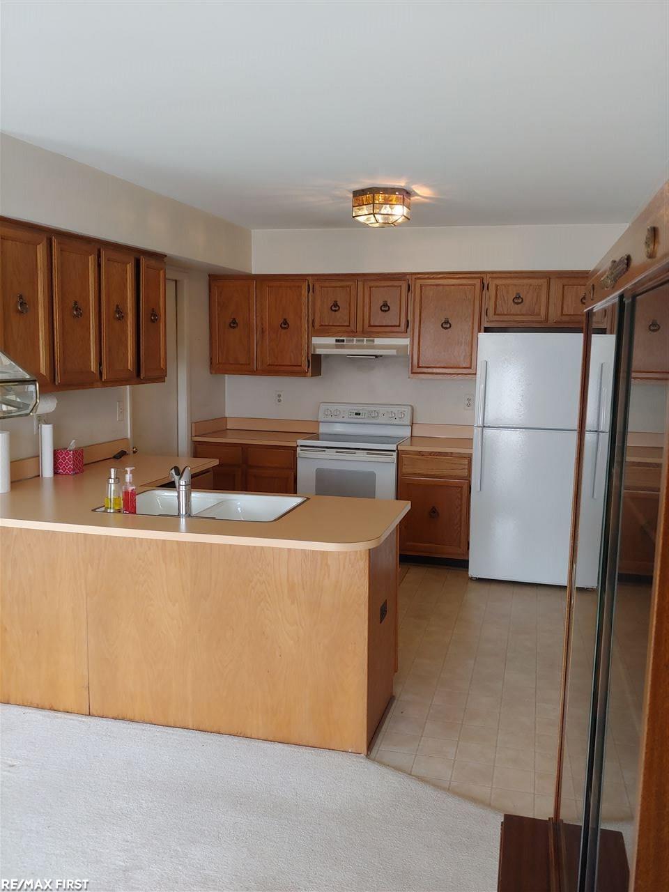 31874 Hoover Road Warren, MI 48093 - Photo 15 of 36