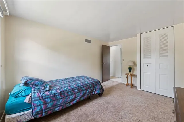 $299,900 | 339 Willow Hedge Drive, Monroeville, PA 15146