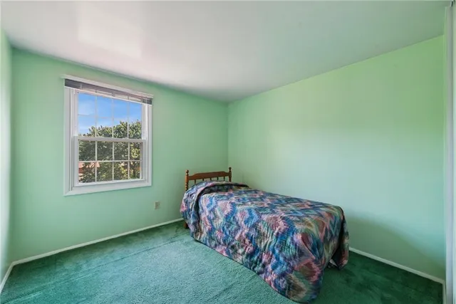 $299,900 | 339 Willow Hedge Drive, Monroeville, PA 15146