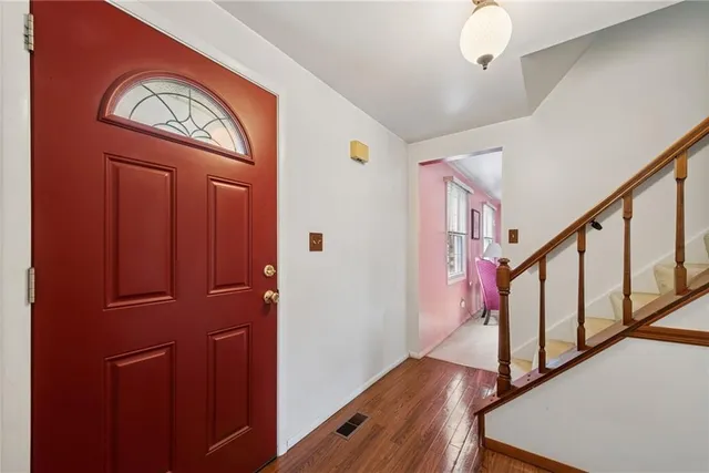 $299,900 | 339 Willow Hedge Drive, Monroeville, PA 15146