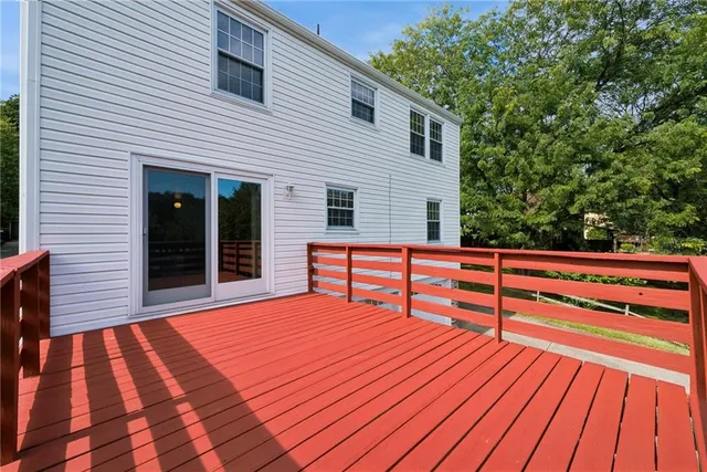 $299,900 | 339 Willow Hedge Drive, Monroeville, PA 15146