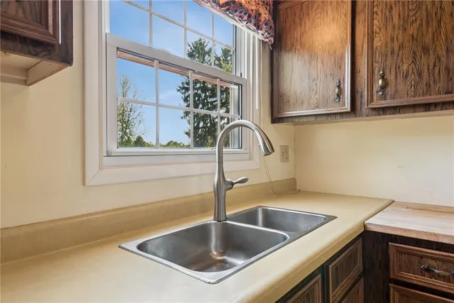 $299,900 | 339 Willow Hedge Drive, Monroeville, PA 15146