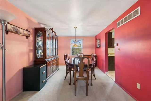 $299,900 | 339 Willow Hedge Drive, Monroeville, PA 15146