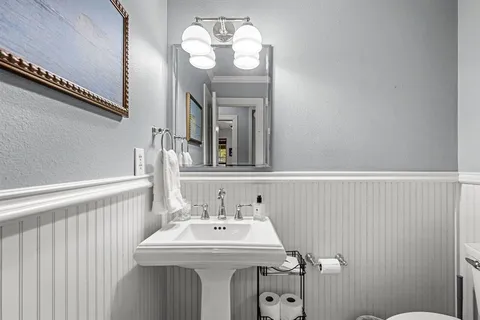 $949,000 | 6411 Bob O Link Drive, Dallas, TX 75214