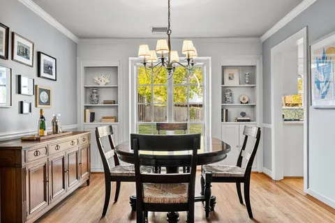 $949,000 | 6411 Bob O Link Drive, Dallas, TX 75214