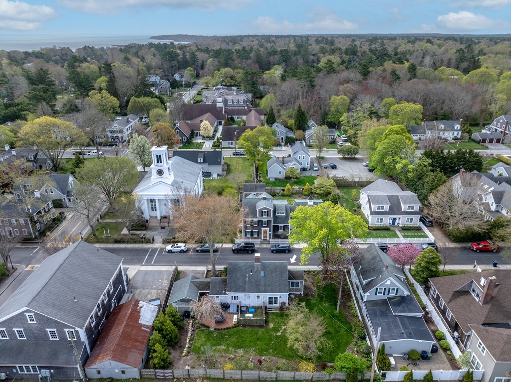 31 Main Street Marion, MA 02738 - Photo 4 of 29 an aerial view of multiple house