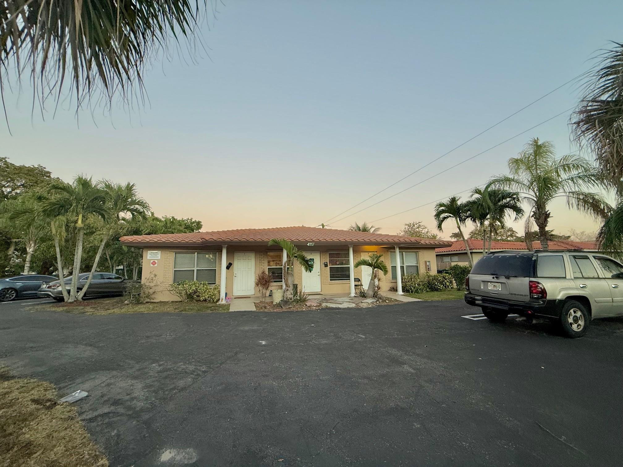 4117 Riverside Drive Coral Springs, FL 33065 - Photo 3 of 31 Photo 3