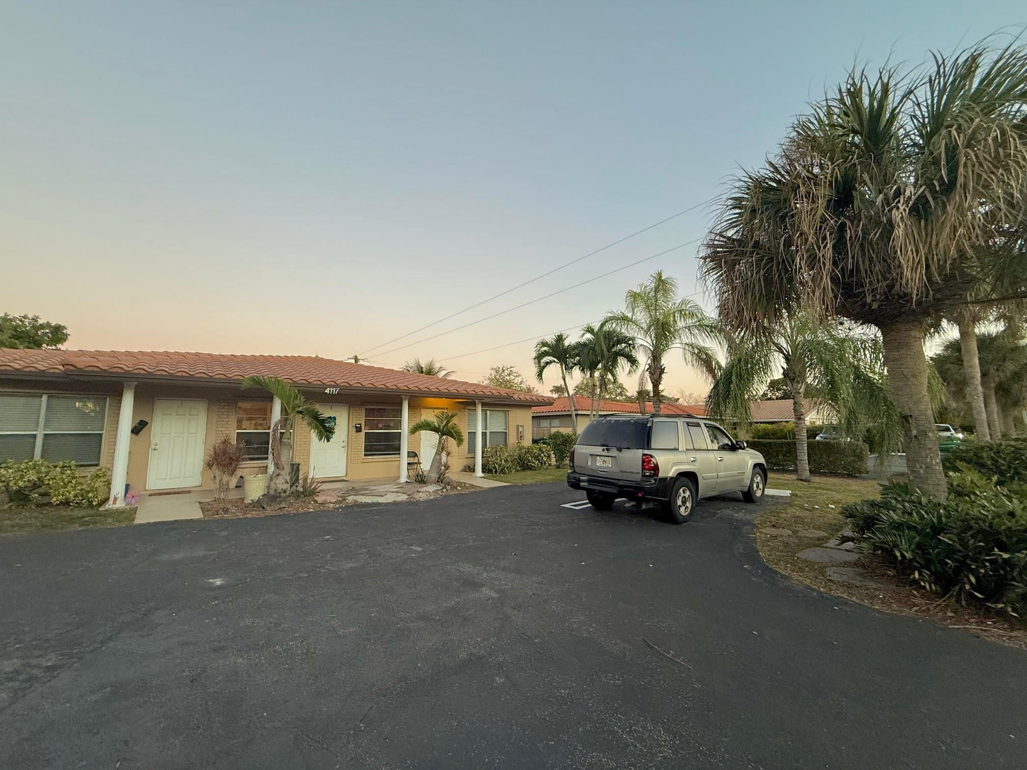 4117 Riverside Drive Coral Springs, FL 33065 - Photo 4 of 31 Photo 4