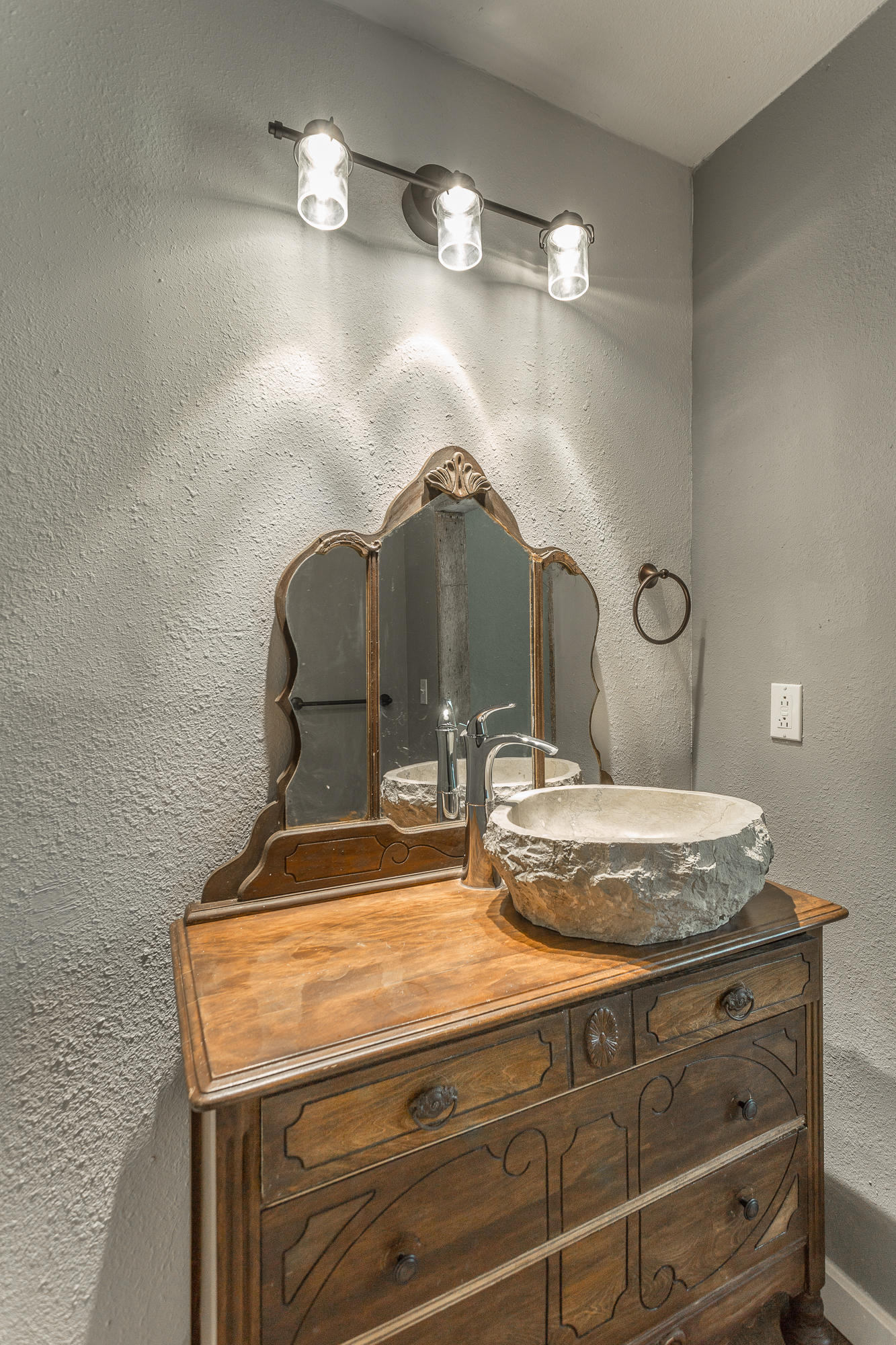 533 Deerfield Road Chickamauga, GA 30707 - Photo 24 of 30 533 Deerfield Road-38
