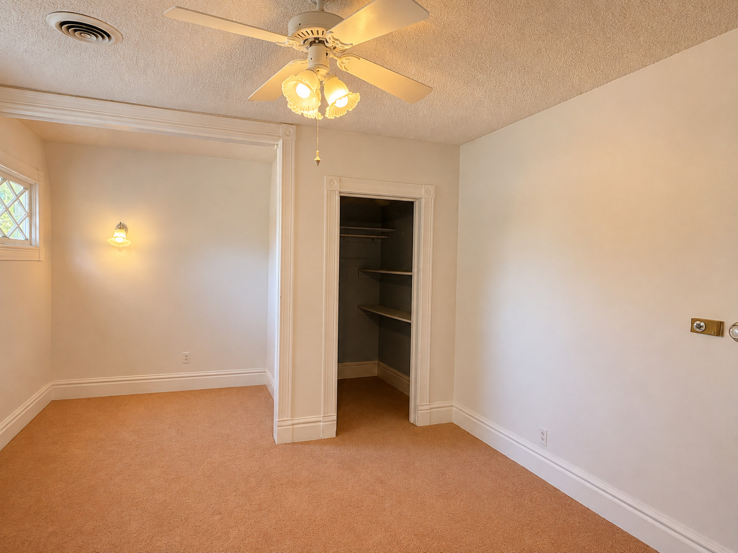389 Chicago Road Paw Paw, IL 61353 - Photo 16 of 26 Gallery Image 16