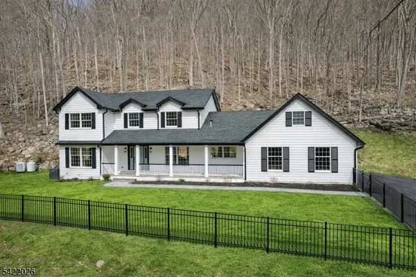 $1,199,000 | 146 Rockaway Road, Lebanon, NJ 08833