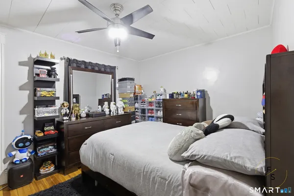 $459,900 | 137 Linnmoore Street, Hartford, CT 06114