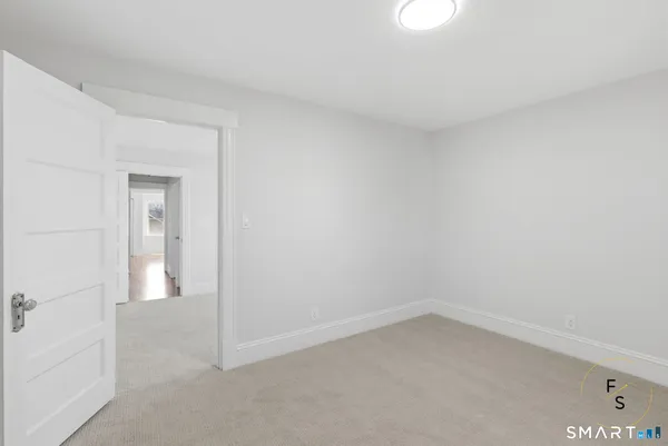 $459,900 | 137 Linnmoore Street, Hartford, CT 06114