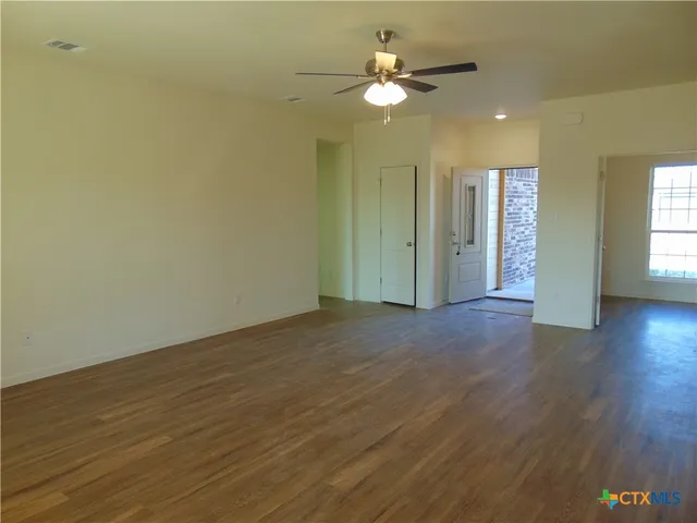 $259,900 | 3200 Salt Fork Drive, Killeen, TX 76549