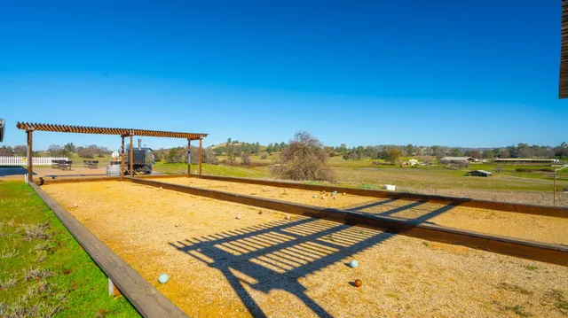 a view of an ocean view