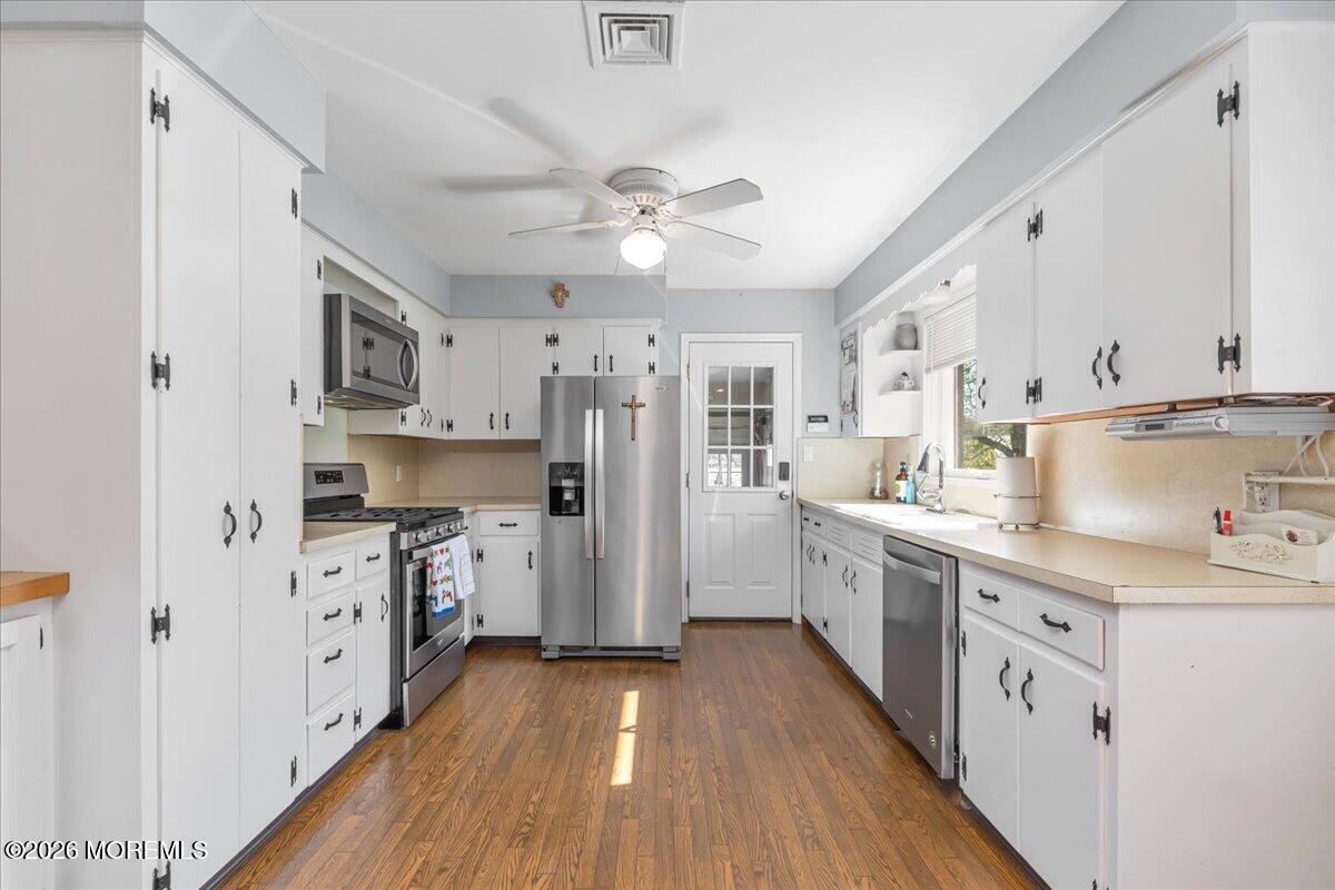29 Centerville Road Holmdel, NJ 07733 - Photo 10 of 53 05-3V0A3720