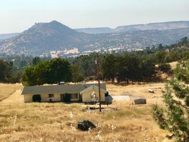 23650 Loper Valley Road Prather, CA 93651 - Photo 2 of 13 Gallery Image 2